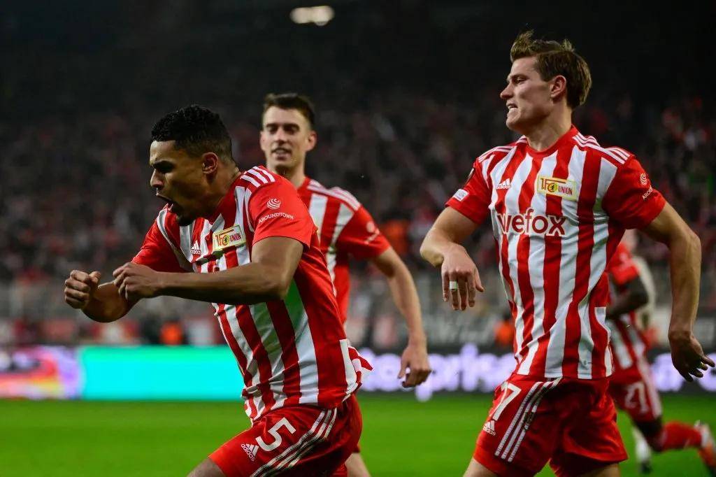 关于欧联倒计时，法兰克福关键时刻外线爆发，细节引发关注，媒体盛赞，高层口径保持一致的信息