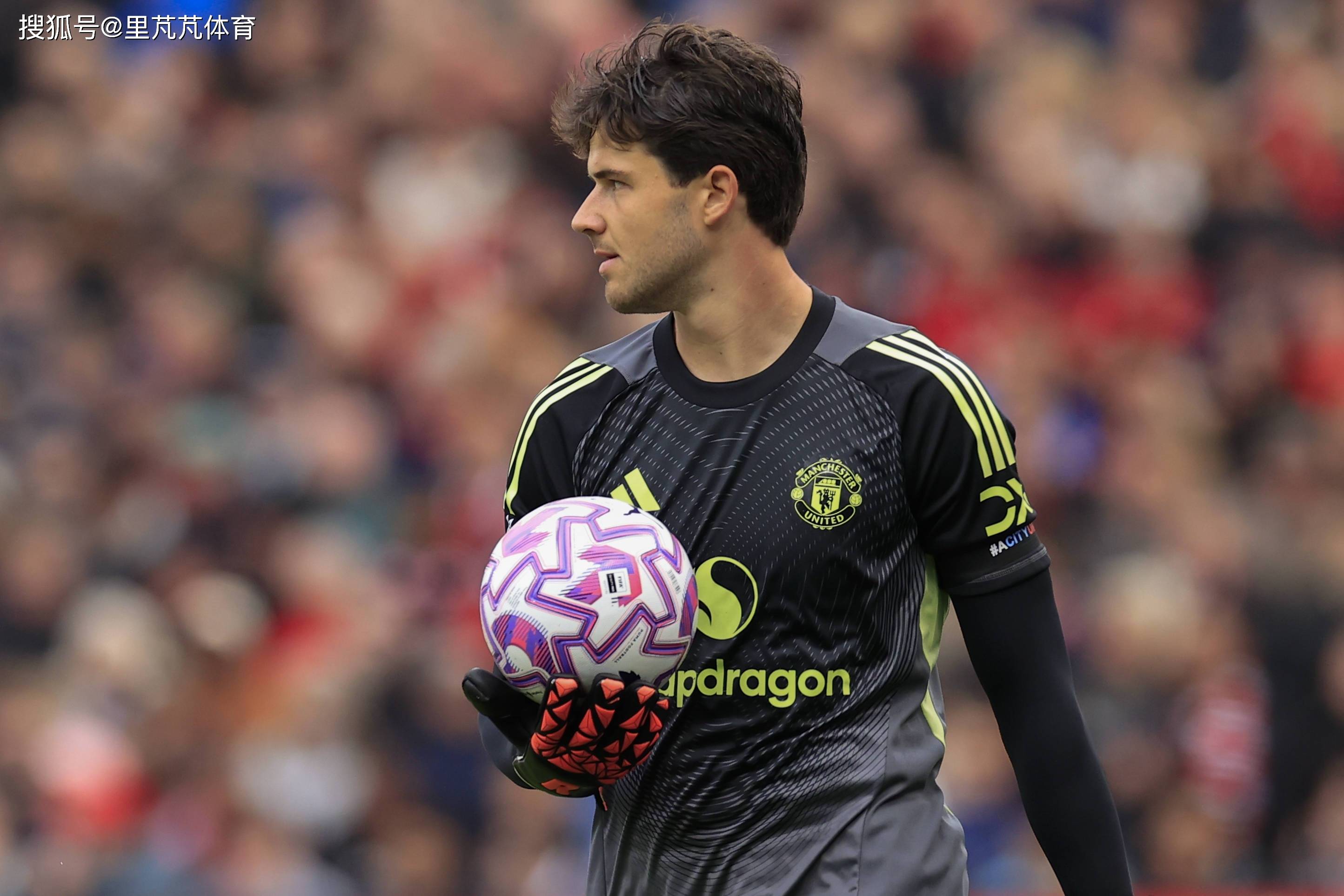 今夜那不勒斯外线爆发——英超节点到来，更衣室稳定，年轻球员得到机会的简单介绍